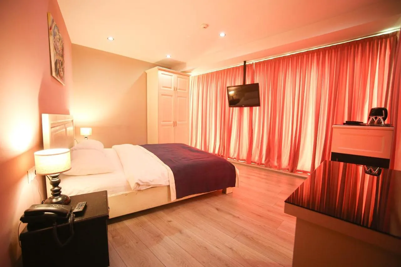 Dolabauri Hotel Tbilisi